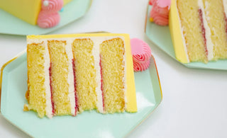 How to Cut A Cake - Crumbs & Doilies